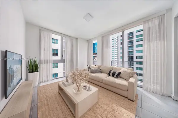 227 NE 2nd St #1909, Miami, FL 33132