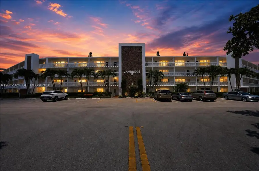 3023 Cambridge B #3023, Deerfield Beach, FL 33442 - #2