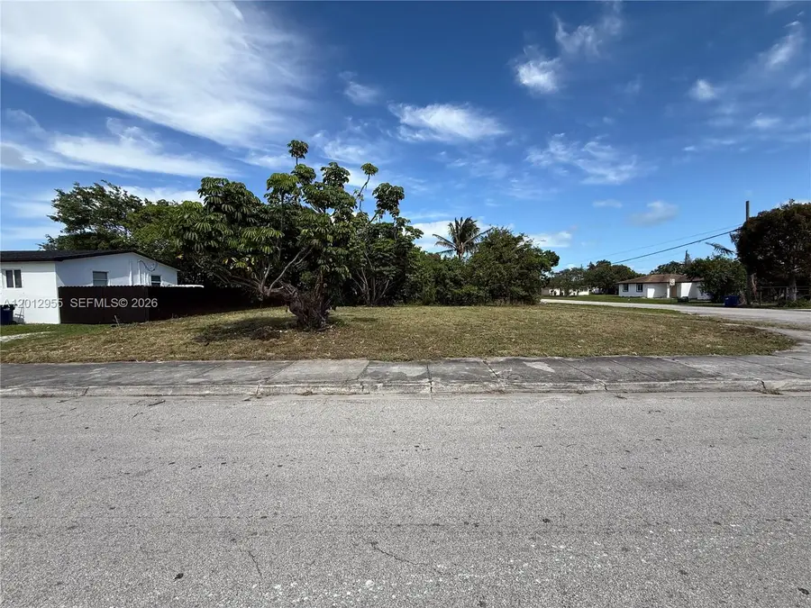 22365 SW 119th Ave, Miami, FL 33170 - #2
