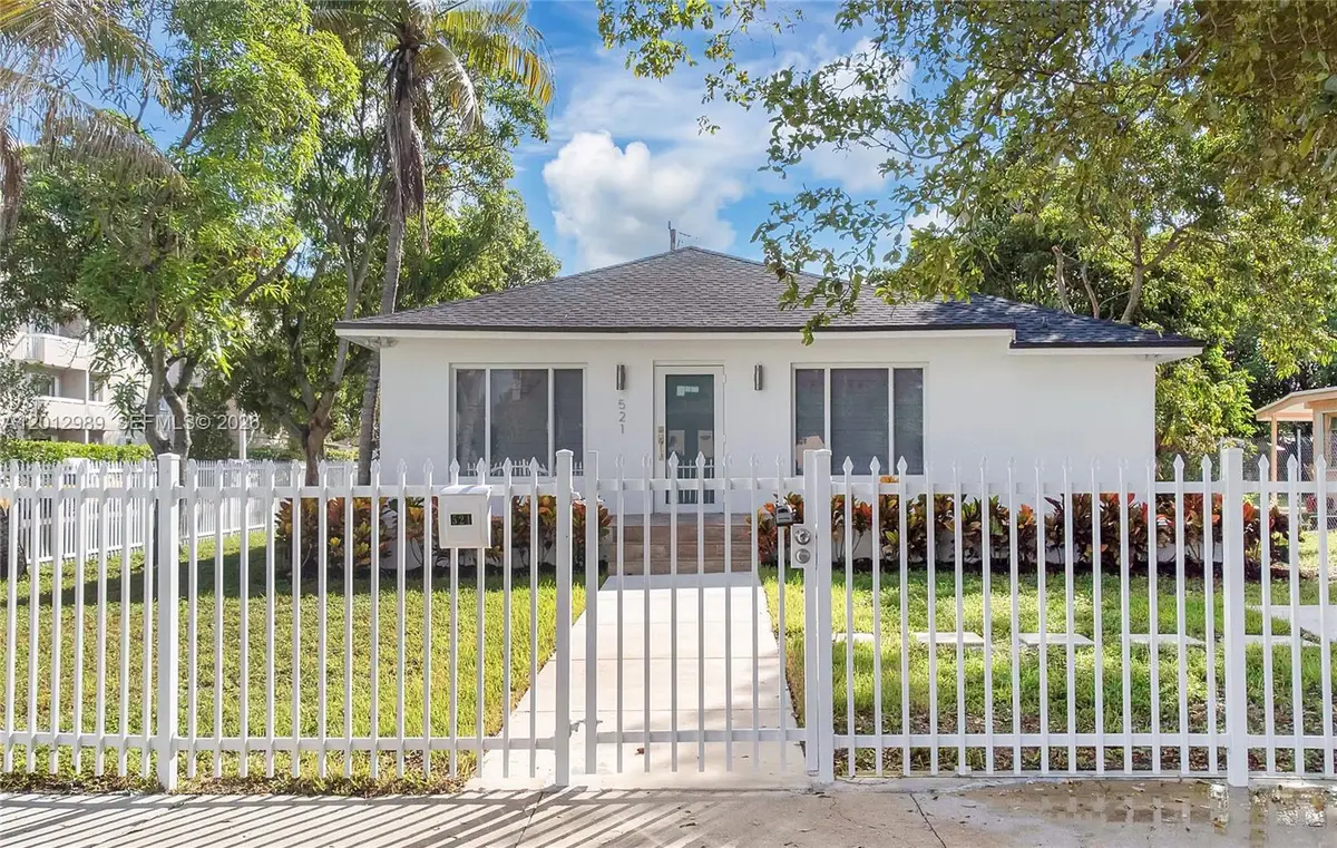 521 NW 33rd Ave, Miami, FL 33125 - #1