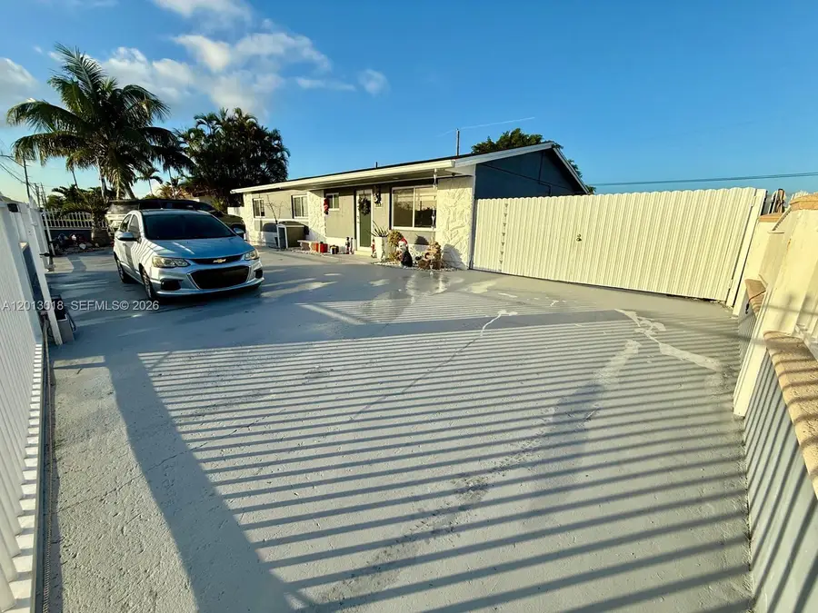 6202 SW 107th Ave, Miami, FL 33173 - #2