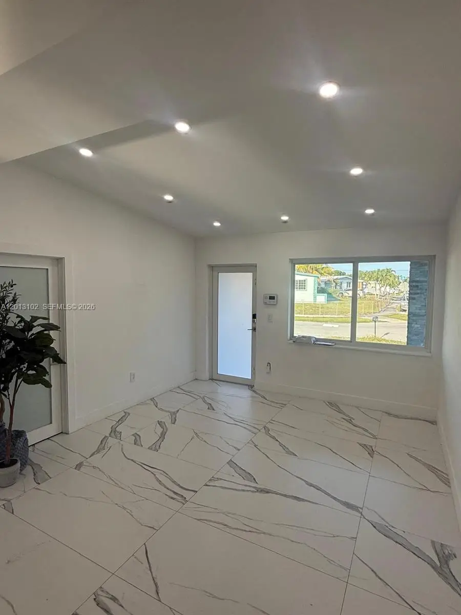 17630 NW 36th Ave, Miami Gardens, FL 33056 - #3