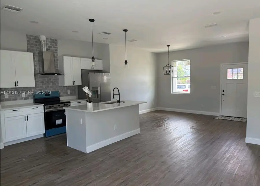 18479 Poston Ave, Port Charlotte, FL 33948 - #3