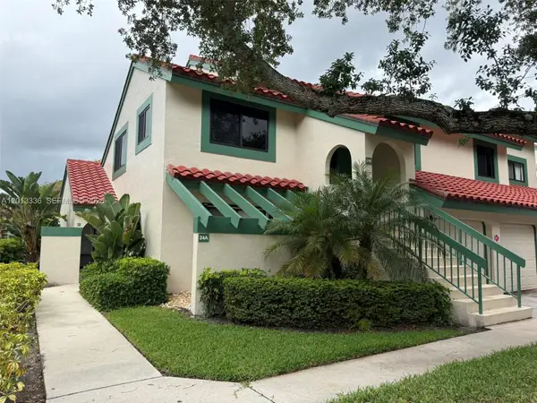 24 W Lexington Ln W #A, Palm Beach Gardens, FL 33418
