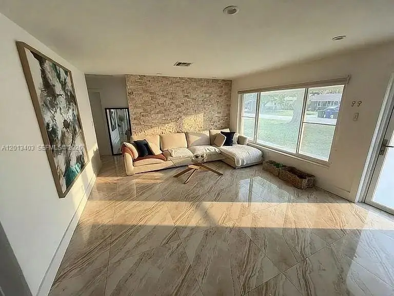 1823 SW 29th St, Fort Lauderdale, FL 33315 - #3