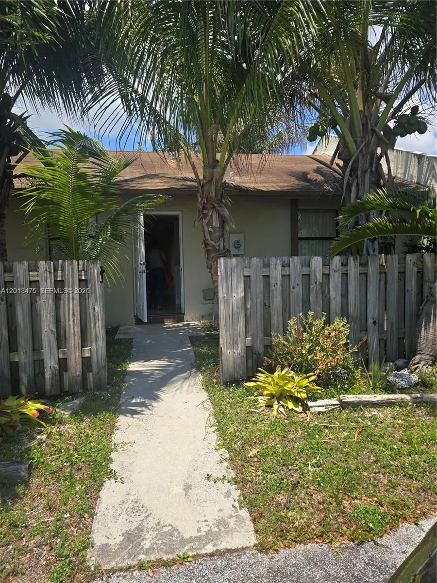1630 Sandpiper Blvd, Homestead, FL 33035 - #2