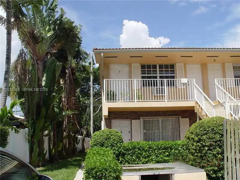 2665 Middle River Dr #1, Fort Lauderdale, FL 33306 - #1