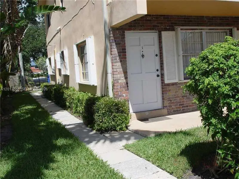 2665 Middle River Dr #1, Fort Lauderdale, FL 33306 - #2
