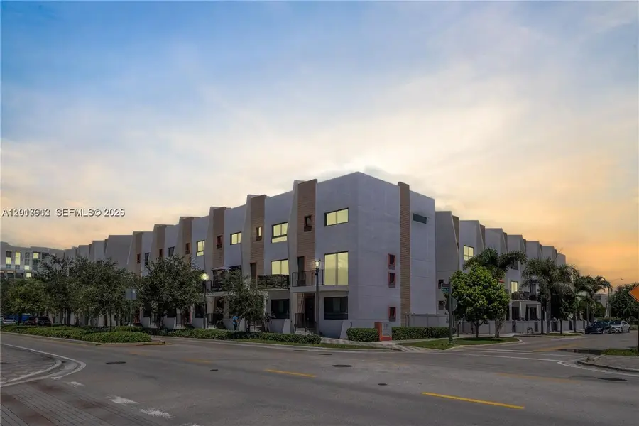 113 NE 6th St #1101, Fort Lauderdale, FL 33304 - #3