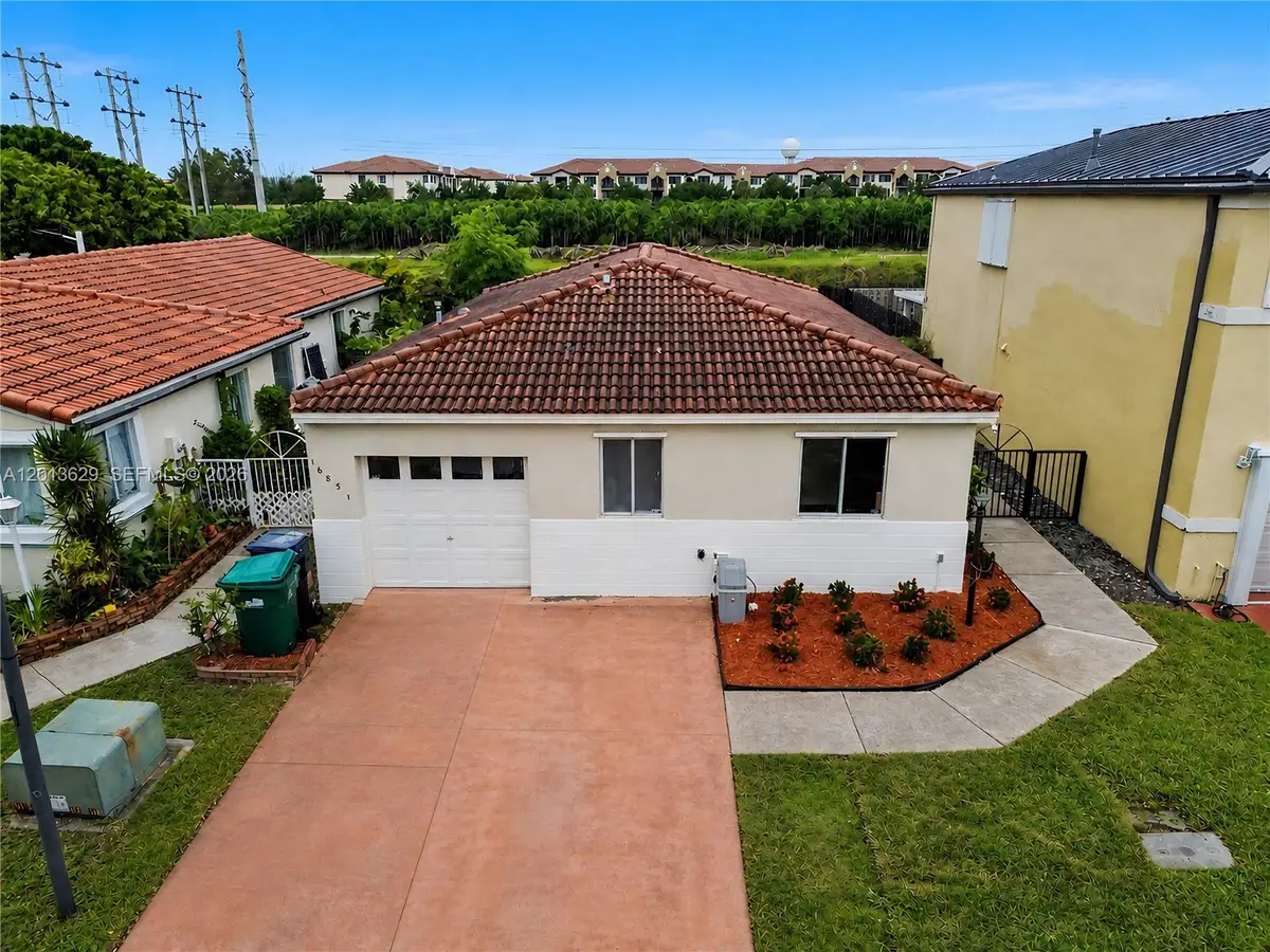 16831 SW 139th Pl, Miami, FL 33177 - #1
