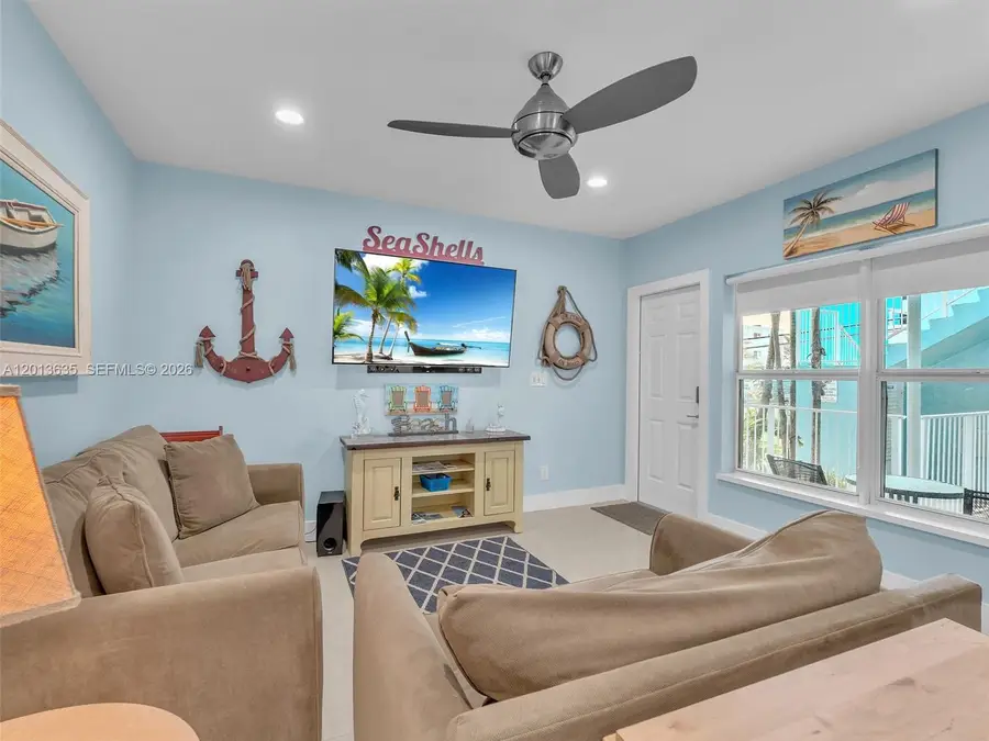 315 Van Buren St #103B, Hollywood, FL 33019 - #2