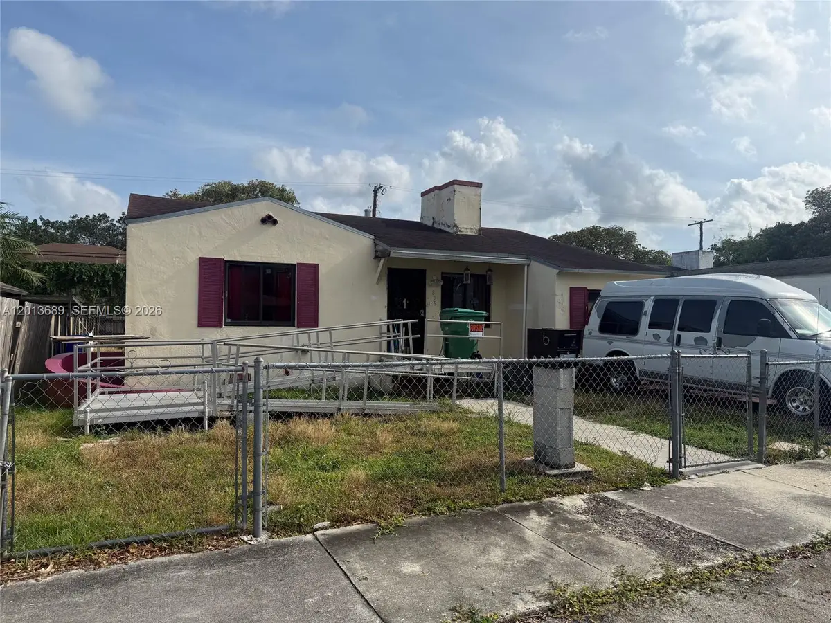 836 NW 49th St, Miami, FL 33127 - #1