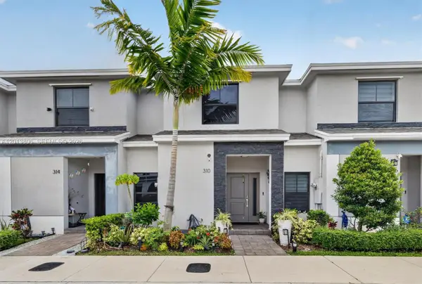 310 NE 1st Dr, Florida City, FL 33034