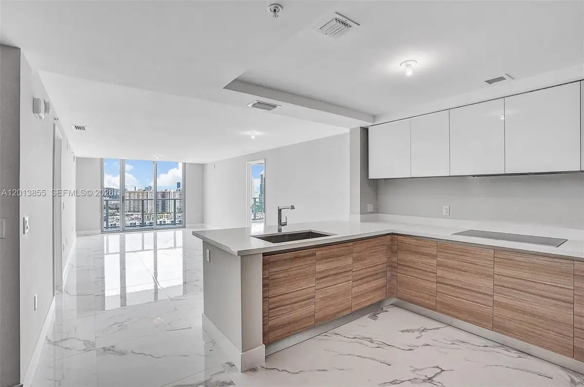 330 Sunny Isles Blvd #5-2205, Sunny Isles Beach, FL 33160 - #1