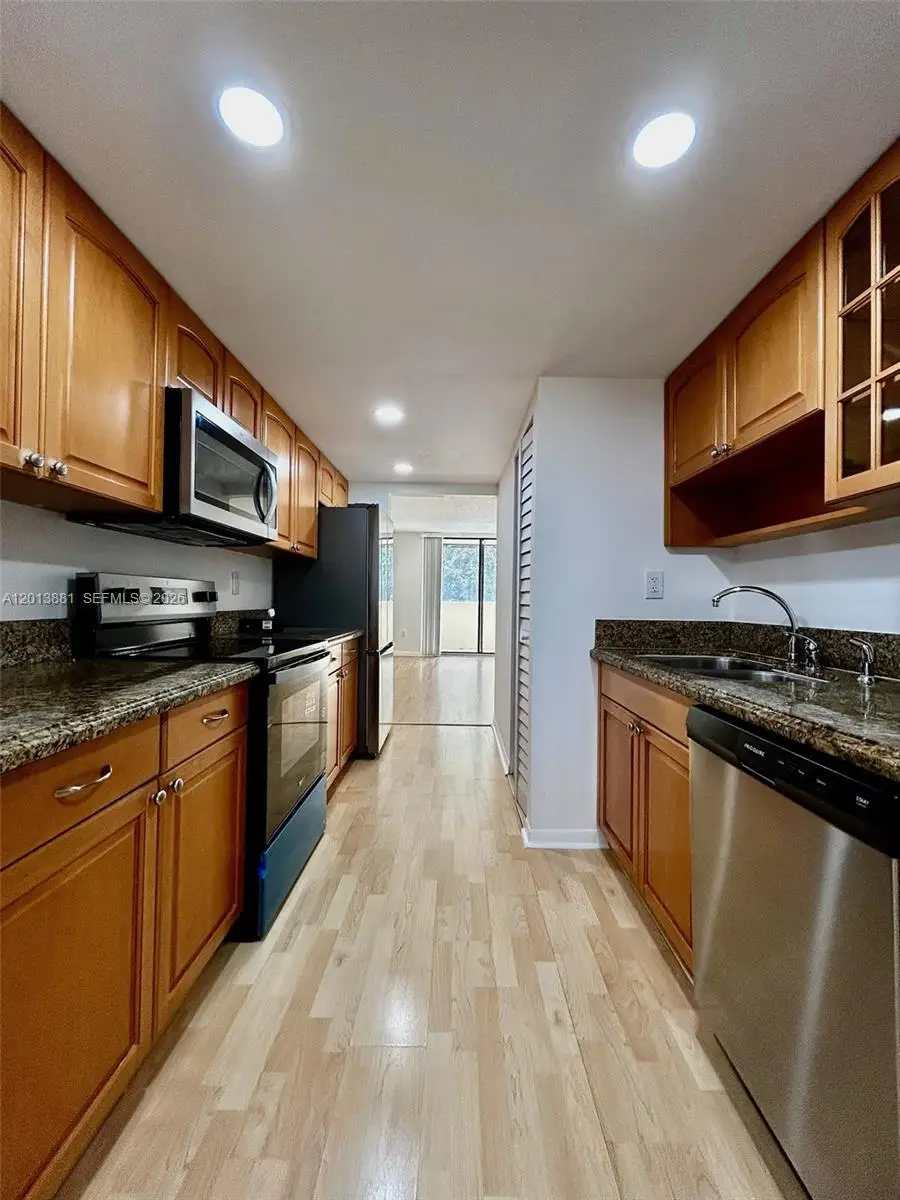 7451 NW 16th St #304, Plantation, FL 33313 - #1