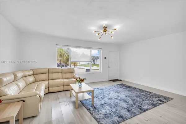 1600 NW 120th Ave, Pembroke Pines, FL 33026