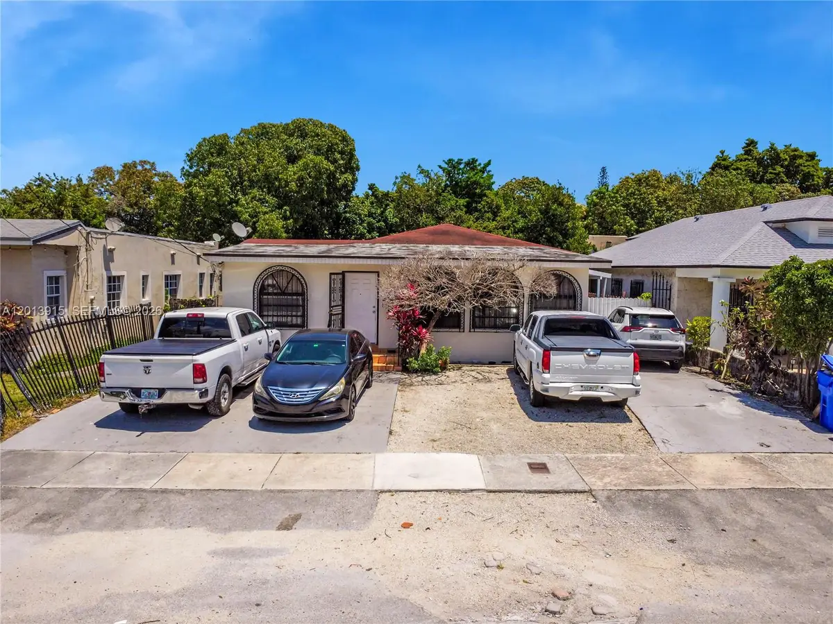 201 NW 25th Ave, Miami, FL 33125 - #1