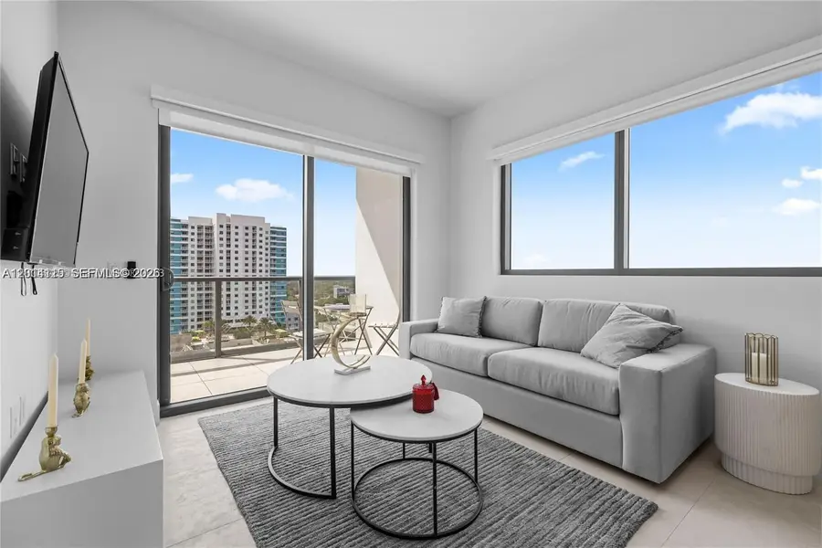 239 SW 9th St #1502, Miami, FL 33130 - #3