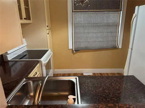 3774 Inverrary Blvd #106P, Lauderhill, FL 33319