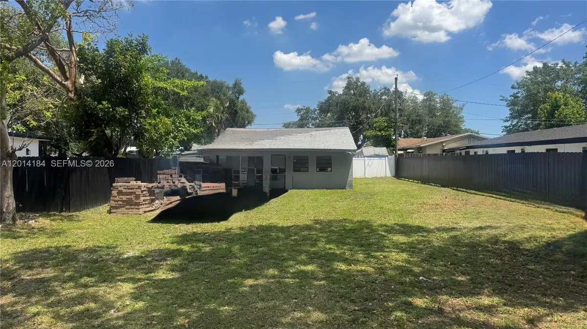 6123 Call St, Hollywood, FL 33024 - #1