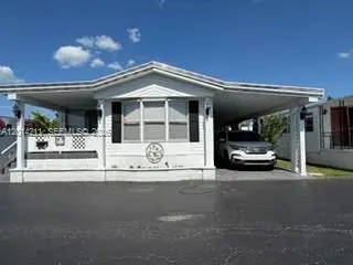 114 Lone Pine Drive, Hallandale Beach, FL 33009