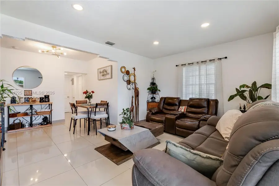 1059 NW 77th St, Miami, FL 33150 - #3