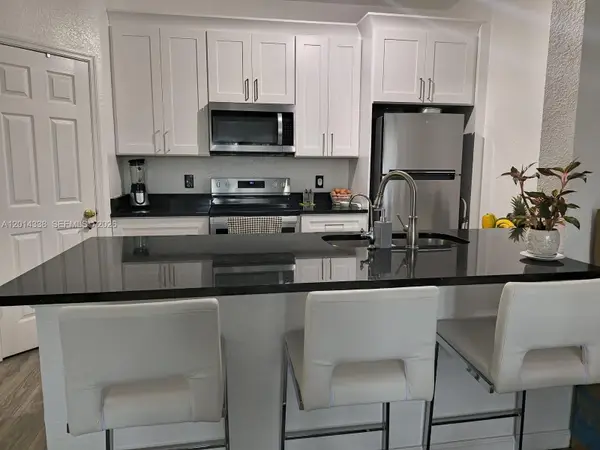 6380 Contessa Dr #303, Orlando, FL 32829