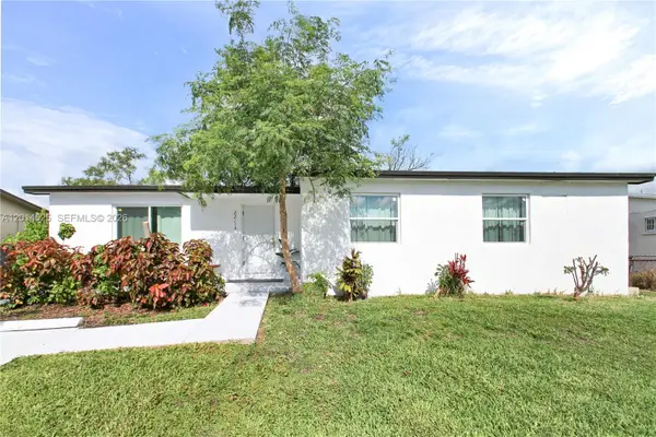 22114 SW 113th Pl, Miami, FL 33170