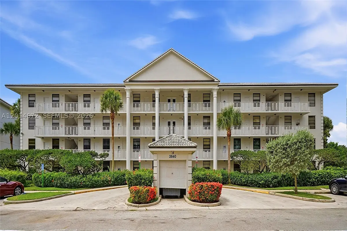 3640 Whitehall Dr #406, West Palm Beach, FL 33401 - #1