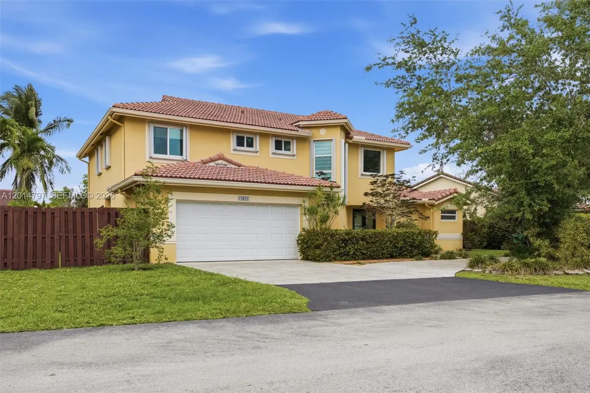 14941 SW 45th Ter, Miami, FL 33185 - #1