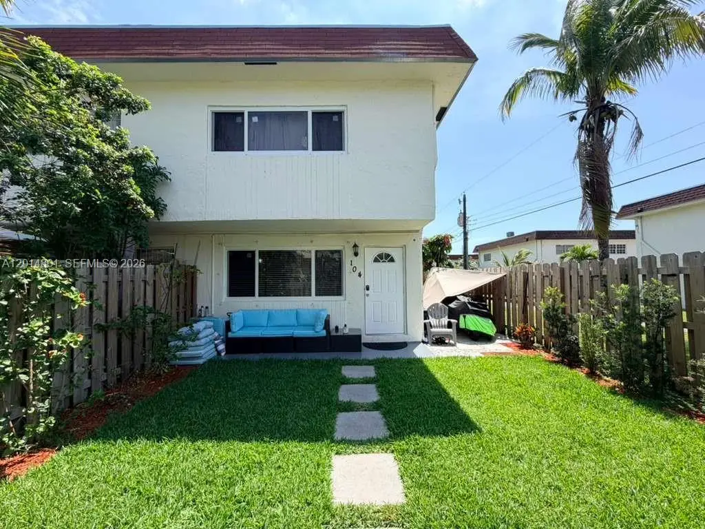 1500 NE 151st St #104, North Miami Beach, FL 33162 - #1