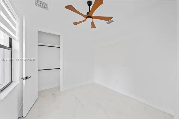 622 Beach Ave S, Lehigh Acres, FL 33974