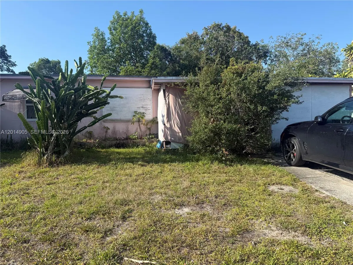 3500 SW 40th St, West Park, FL 33023 - #1