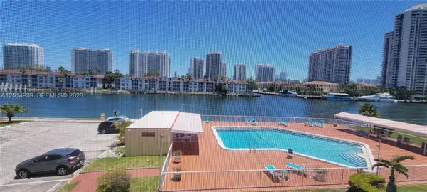 2980 E Point East Dr #D301, Aventura, FL 33160