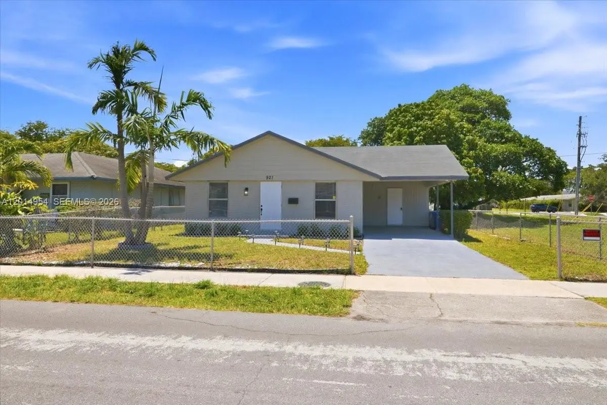 921 NW 5th Ave, Pompano Beach, FL 33060 - #1