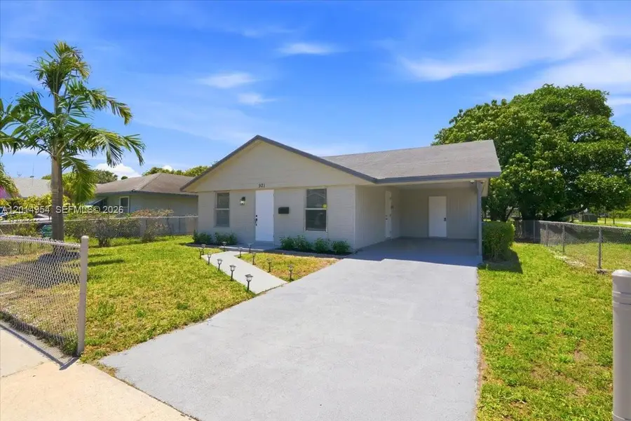 921 NW 5th Ave, Pompano Beach, FL 33060 - #2