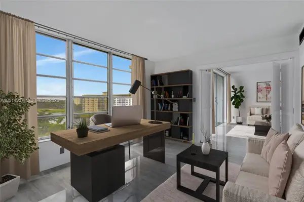 3091 N Course Dr #702, Pompano Beach, FL 33069