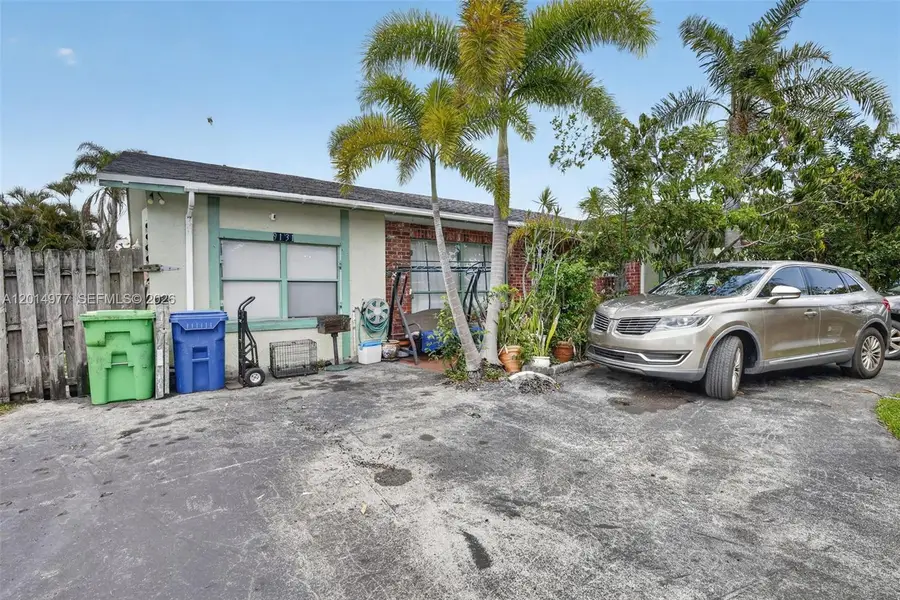 9131 NW 31st Pl, Sunrise, FL 33351 - #2