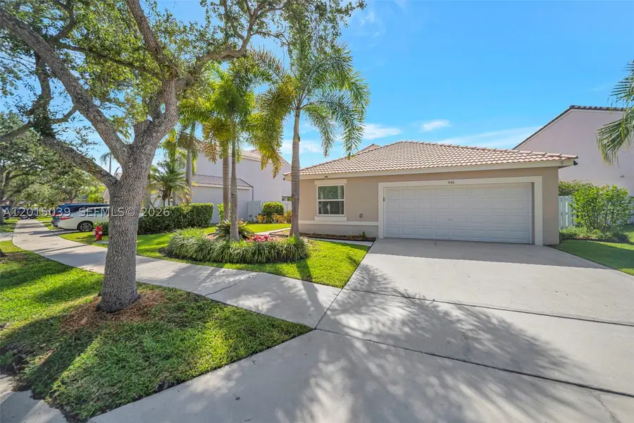 941 Briar Ridge Rd, Weston, FL 33327 - #2