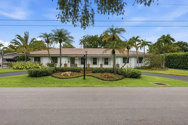 13060 SW 70th Ave, Pinecrest, FL 33156