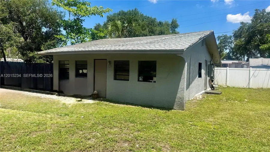 6123 Call St, Hollywood, FL 33024 - #2