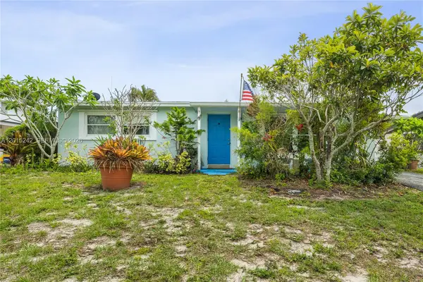 3664 Everglades Rd, Palm Beach Gardens, FL 33410