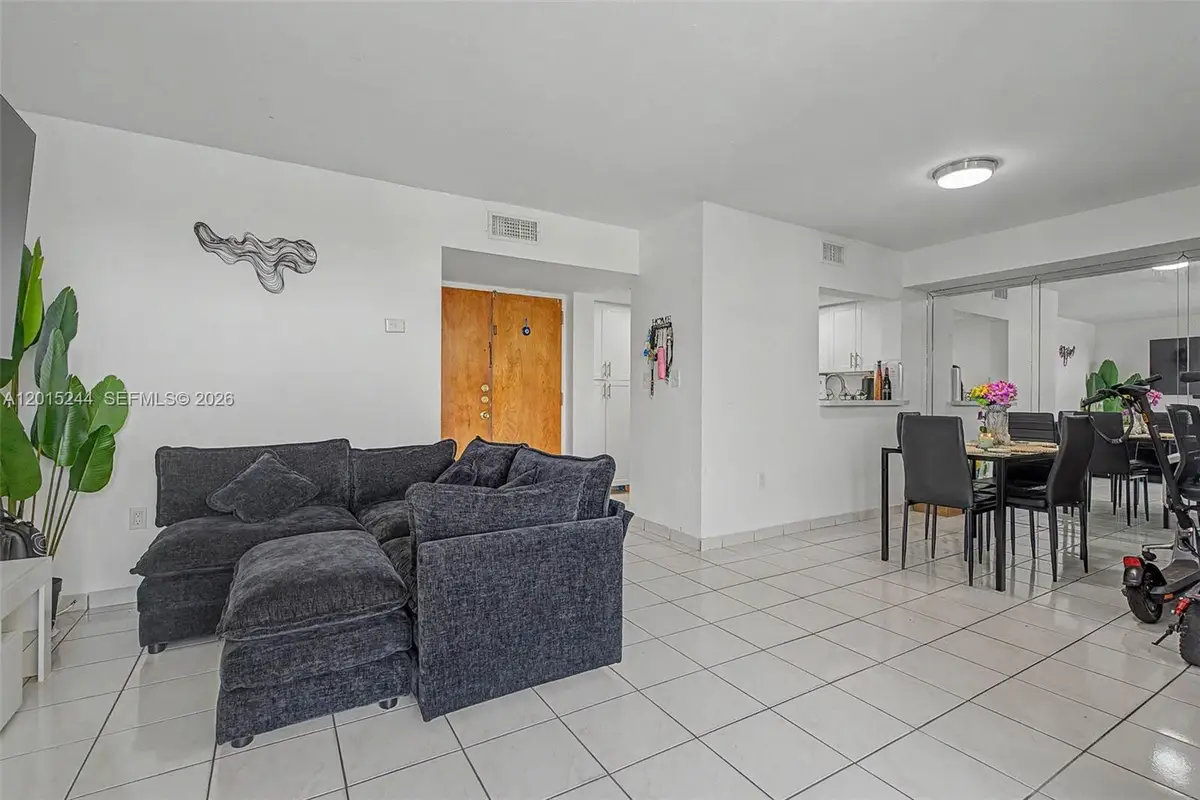 11790 SW 18th St #524-3, Miami, FL 33175 - #1