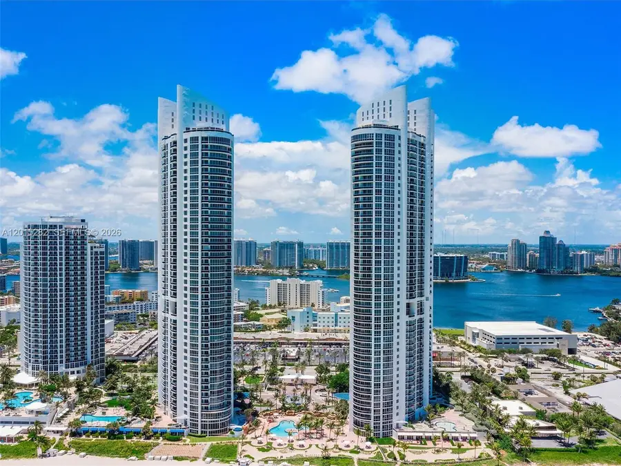 18201 Collins Ave #4009, Sunny Isles Beach, FL 33160 - #3