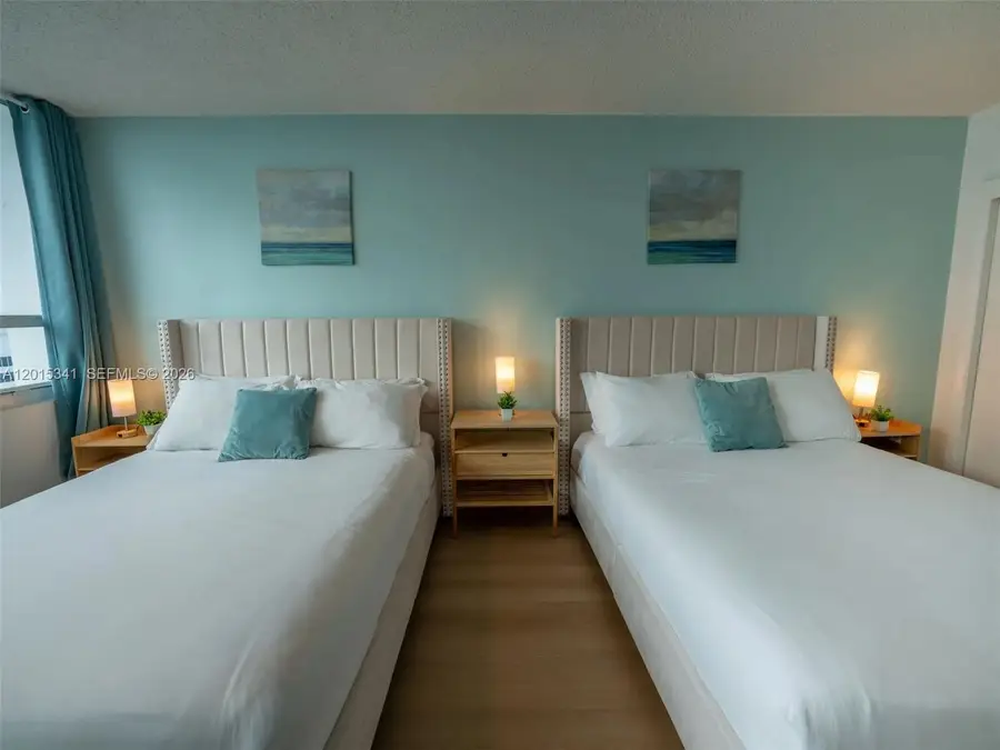 5445 Collins Ave #1718, Miami Beach, FL 33140 - #2