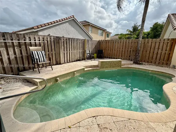 6864 Sugarloaf Key St, Lake Worth, FL 33467