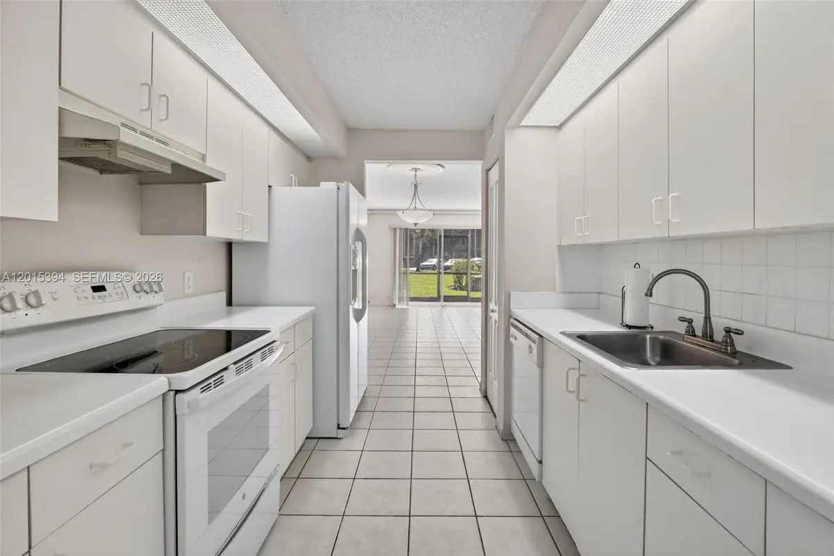 700 SW 137th Ave #110H, Pembroke Pines, FL 33027 - #1