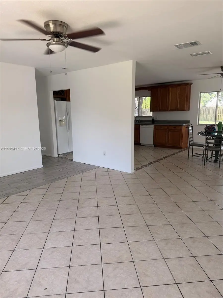 731 SW 24th St Sw, Vero Beach, FL 32962 - #3