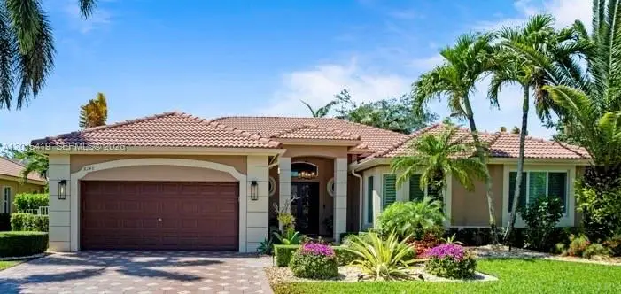 8146 N Savannah Cir, Davie, FL 33328 - #2