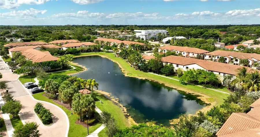 3962 Devenshire Ct, Coconut Creek, FL 33073 - #2
